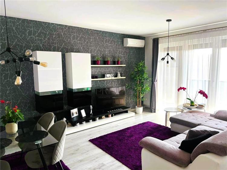 Apartament cu 3 camere decomandat, mobilat în Aradului