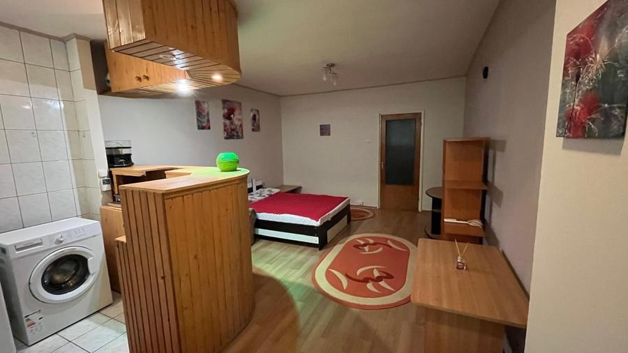 Garsonieră decomandată în Drumul Taberei