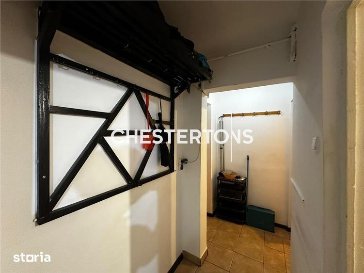 Apartament cu 2 camere decomandat în Ferentari