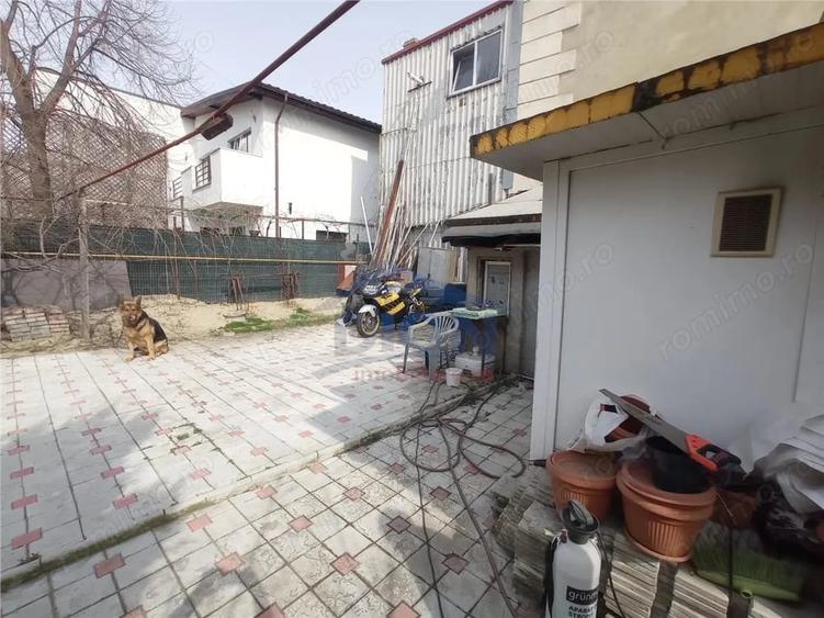 Casă cu Teren 240 Mp în Eroii Revoluției