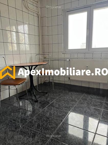 Apartament cu 3 camere decomandat, mobilat în Parcul Circului