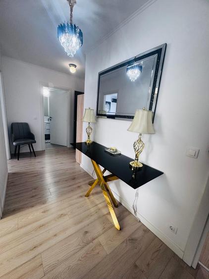 Apartament cu 3 camere decomandat în Nord