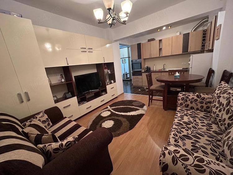 Apartament cu 2 camere semidecomandat în George Enescu