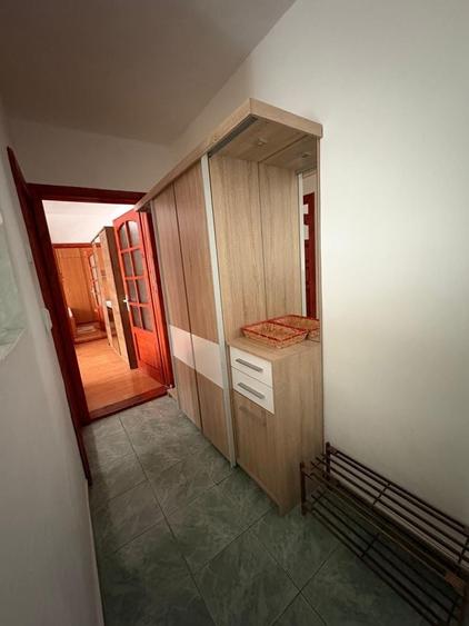 Apartament cu 2 camere semidecomandat în Iosia