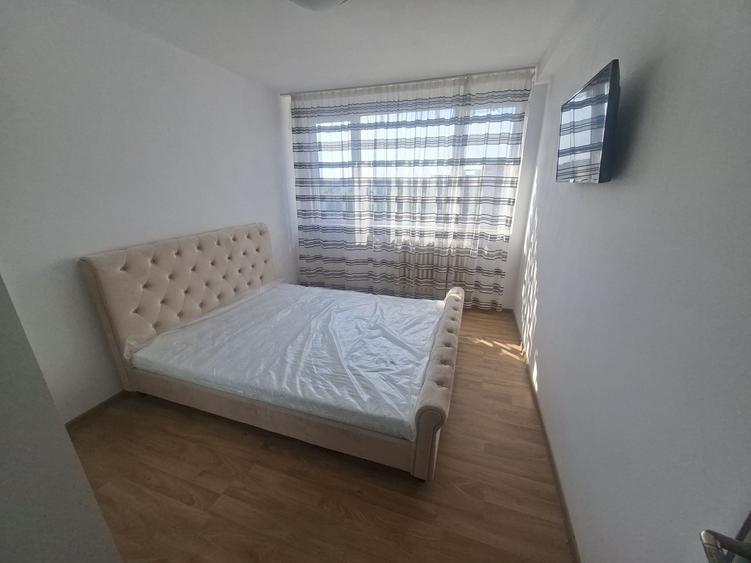 Apartament cu 2 camere semidecomandat în Alexandru Obregia