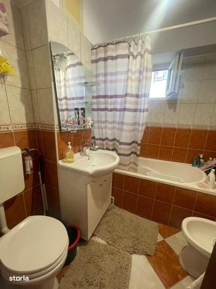 Apartament cu 3 camere în Brazda lui Novac
