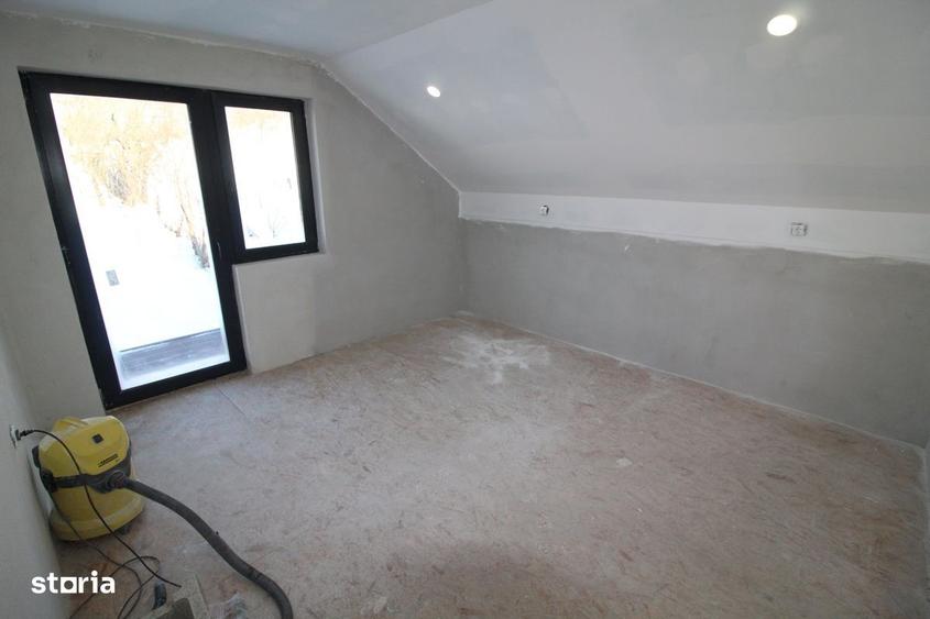 Vand casa P+E+M in Racastia, la 3 km de Hunedoara, teren 833mp... - 4