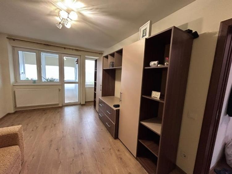 Apartament cu 2 camere decomandat, mobilat în Gării