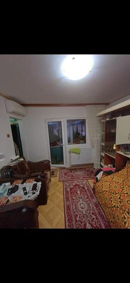 Garsonieră decomandată în Băceni