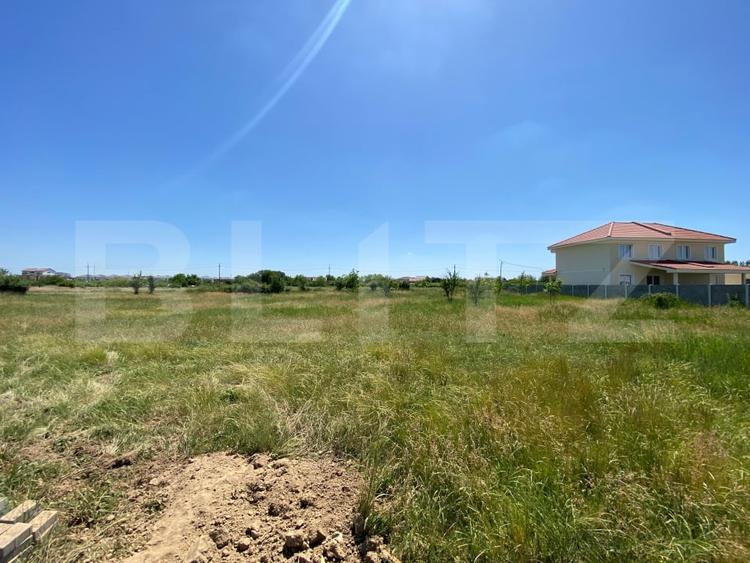Teren Construcții intravilan de 1050 mp, în Giroc