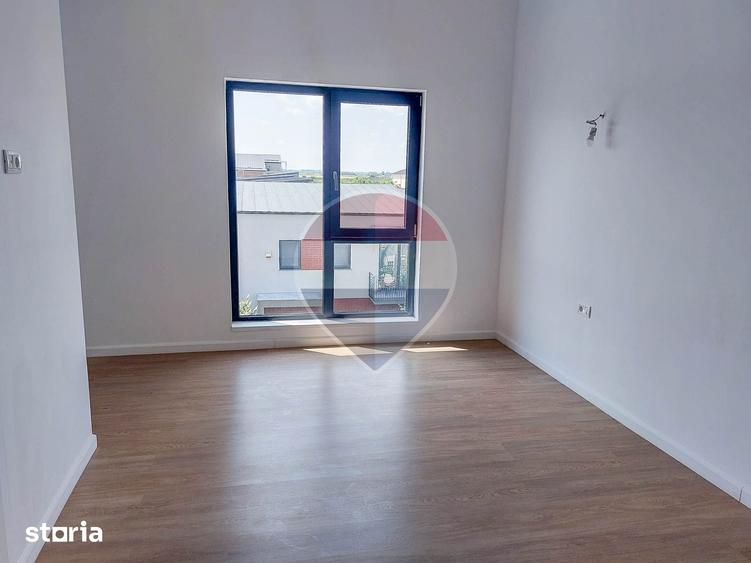 Apartament cu 4 camere în Tunari