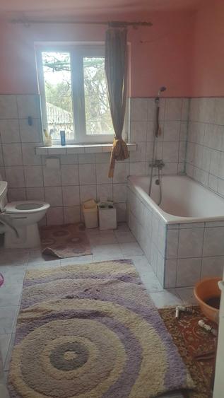 Casă cu 3 camere cu Teren 306 Mp în Central