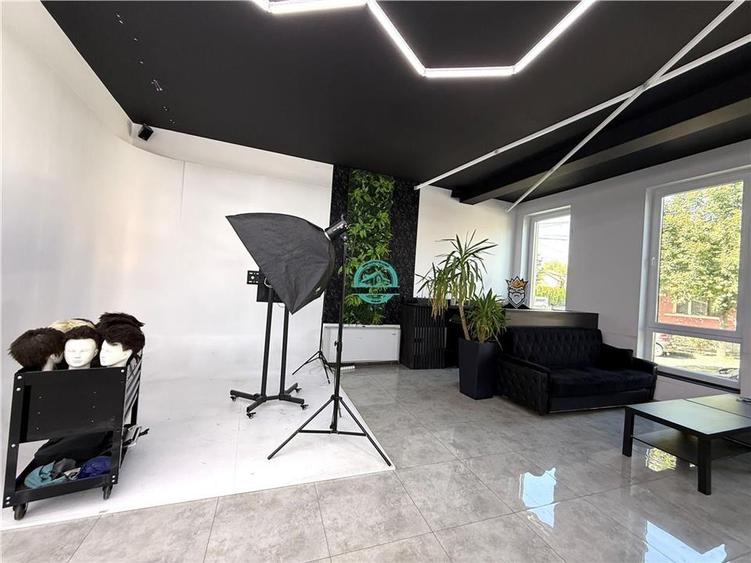 Inchiriez spatiu comercial cu vad stradal in zona semicentrala - 10