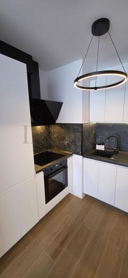 Apartament cu 2 camere semidecomandat în Barbu Văcărescu
