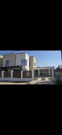Casă cu 4 camere în Făcăi