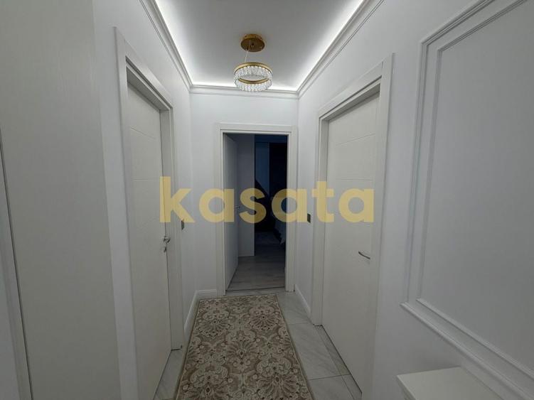 Apartament cu 3 camere semidecomandat în Central