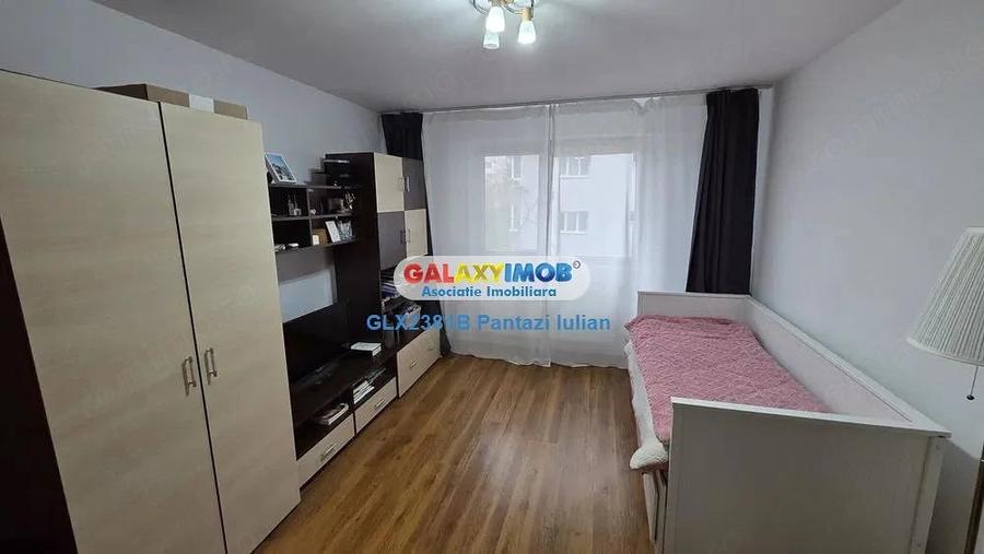 Apartament cu 2 camere semidecomandat în Gorjului