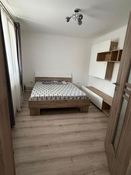 Casă cu 2 camere cu Teren 100 Mp în Moșnița Nouă