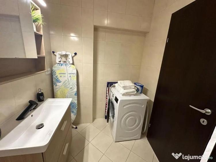 Garsonieră decomandată în Herăstrău