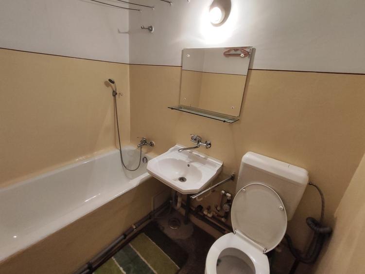 Apartament cu 2 camere semidecomandat în Ștefan cel Mare