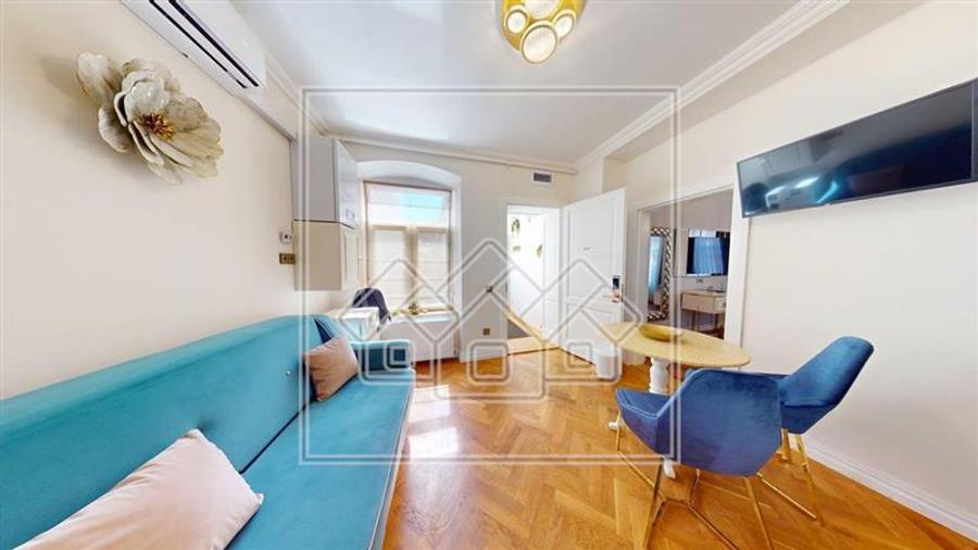 Apartament cu 2 camere decomandat în Ultracentral