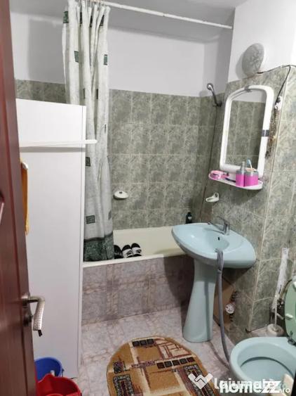 Apartament 4 camere, etaj 1, Craiovita Noua - 7
