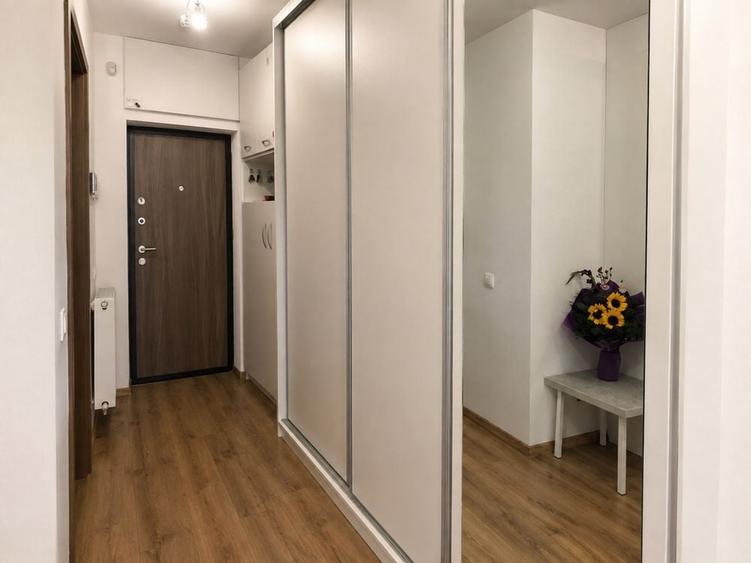 Apartament cu 2 camere decomandat în Exterior Vest