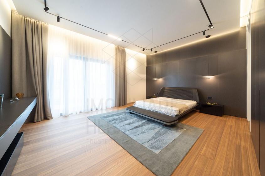 Penthouse cu 5 camere decomandat, mobilat în Băneasa