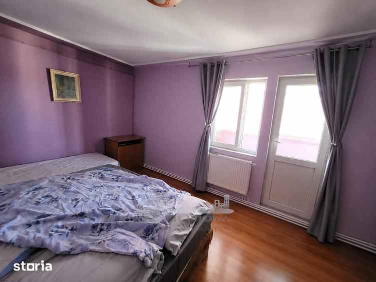 Apartament cu 3 camere în Mircea cel Bătrân