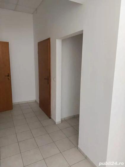 Spațiu comercial, de 67 mp, în Central