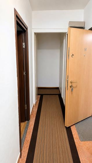 Apartament cu 3 camere decomandat în Dobroești