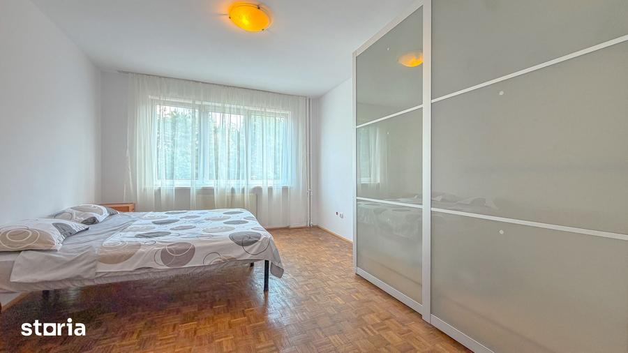 Apartament cu 3 camere în Tractorul