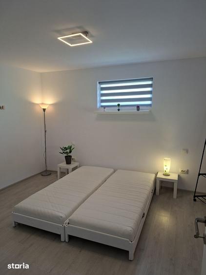 Casă cu 2 camere cu Teren 1350 Mp în Cozma
