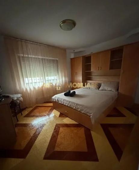 Apartament cu 2 camere decomandat, mobilat în Brâncoveanu