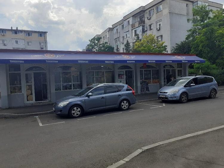 Spațiu comercial, de 145 mp, în Micro 21