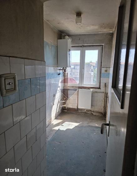 Apartament 3 camere, zona Sagului - Piata Doina, pret excelent - 7