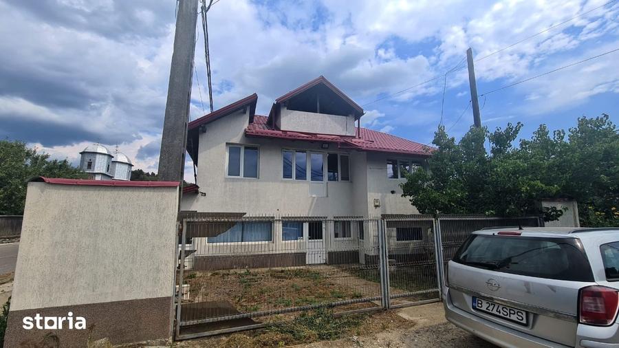 Casă cu Teren 272 Mp în Băiculești
