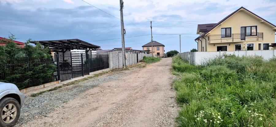 Teren Construcții intravilan de 450 mp, în Exterior Est