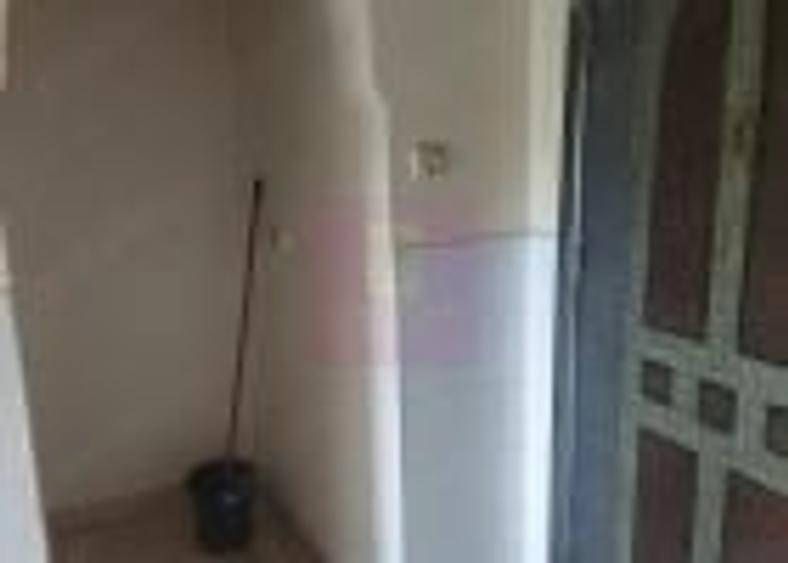 Apartament cu 2 camere semidecomandat în Colentina