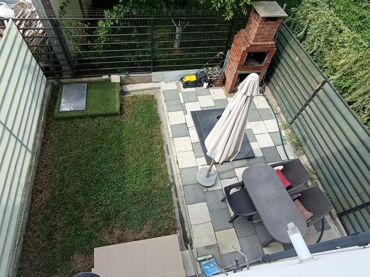 Casă cu 3 camere cu Teren 100 Mp în Haliu