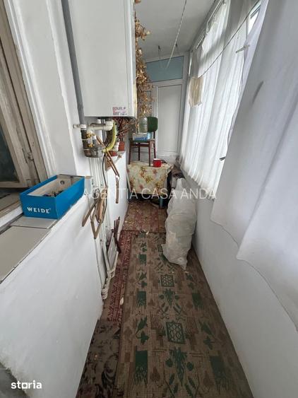 DE VANZARE APARTAMENT IN AUREL VLAICU ICF PRET 63.000E