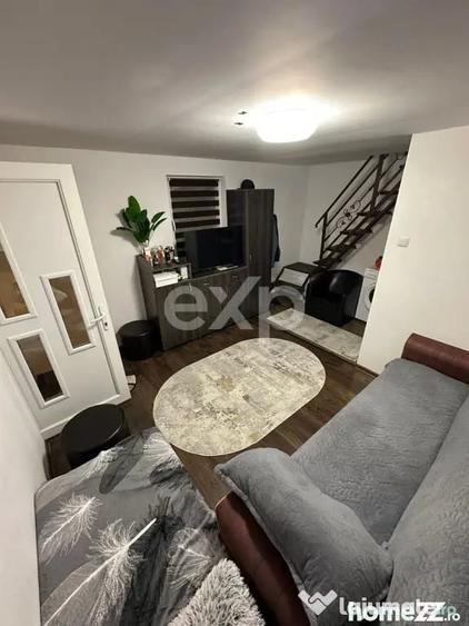 Casă cu 2 camere cu Teren 445 Mp în Trivale
