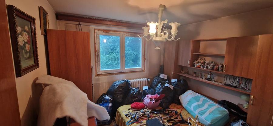 Apartament cu 2 camere decomandat în Drumul Taberei