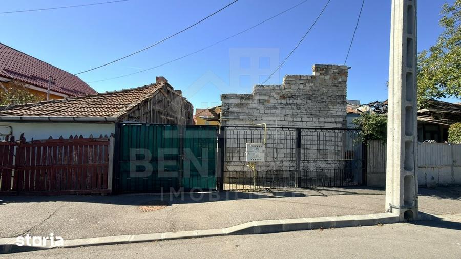 Teren de 277 mp, în 1 Mai