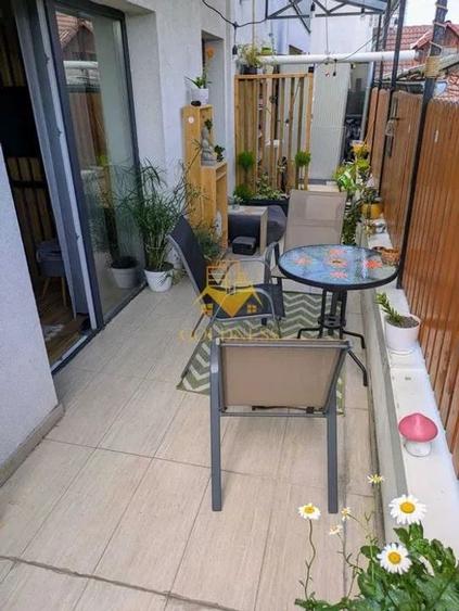 Apartament cu 2 camere semidecomandat în Mărăști