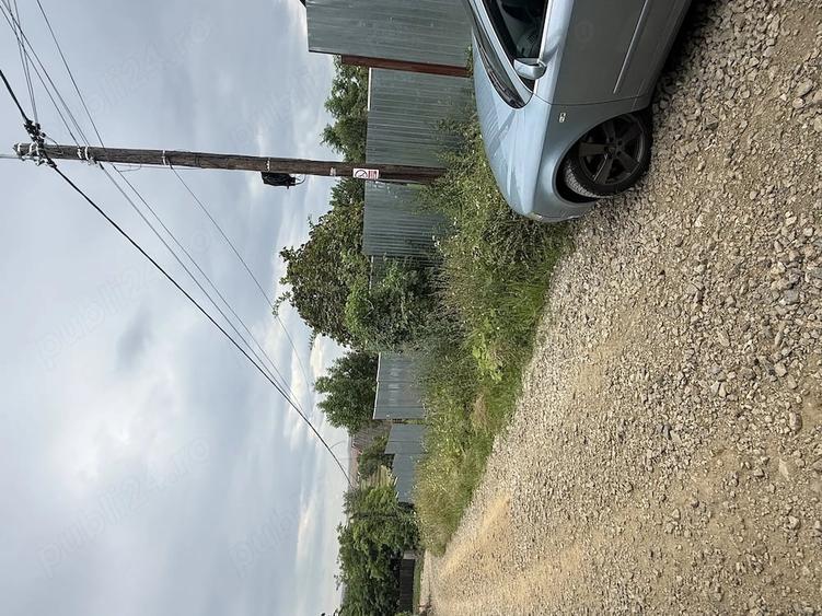 Casă cu 3 camere cu Teren 2700 Mp în Cheia