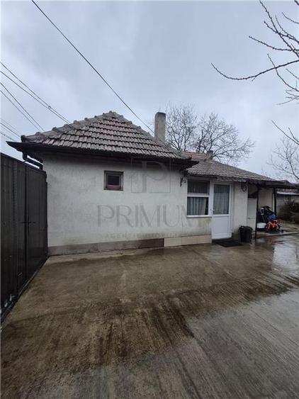 Casă cu 4 camere cu Teren 719 Mp în Aeroport
