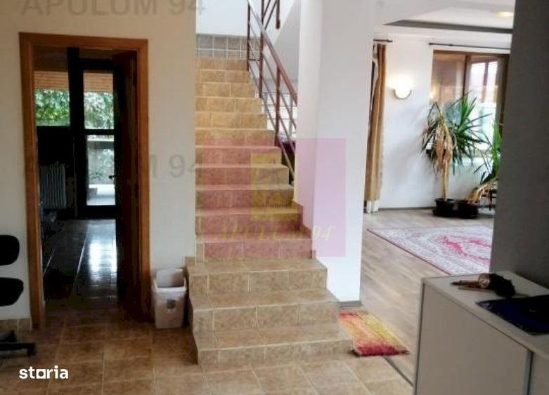 Casă cu 4 camere în Prelungirea Ghencea