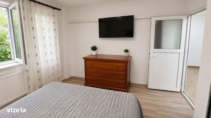 Apartament cu 2 camere decomandat în Central