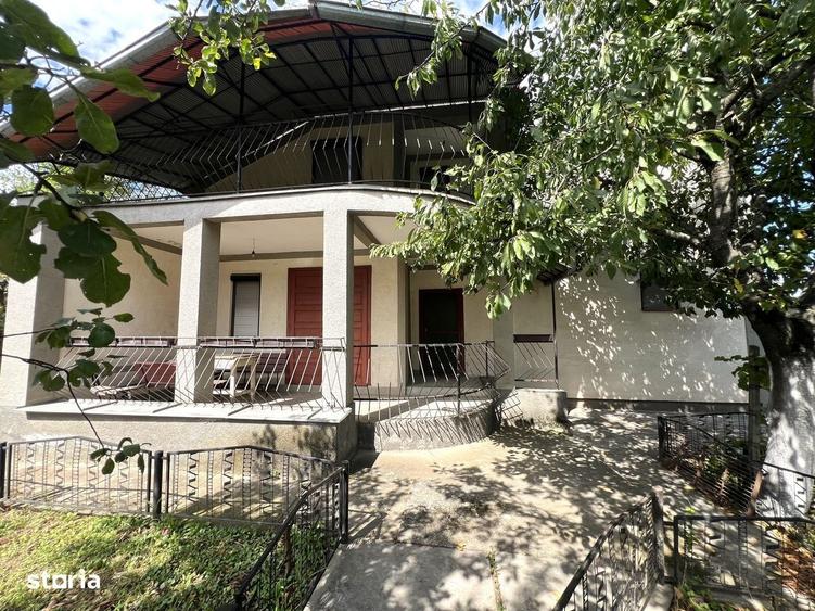 Casă cu 4 camere în Viile Satu Mare